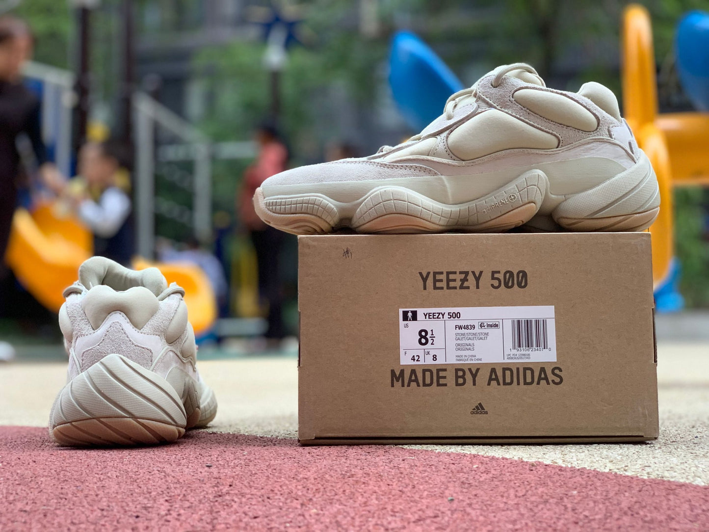 Yeezy 500 ‘Stone’