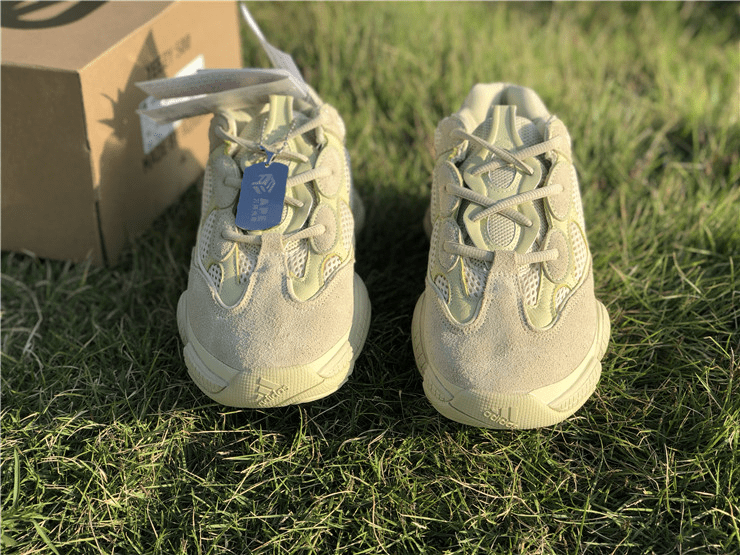 Yeezy 500 ‘Super Moon Yellow’