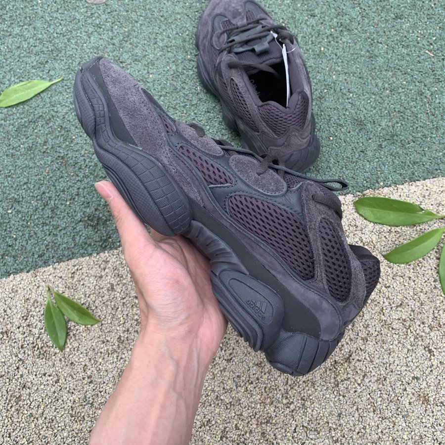 Yeezy 500 ‘Utility Black’