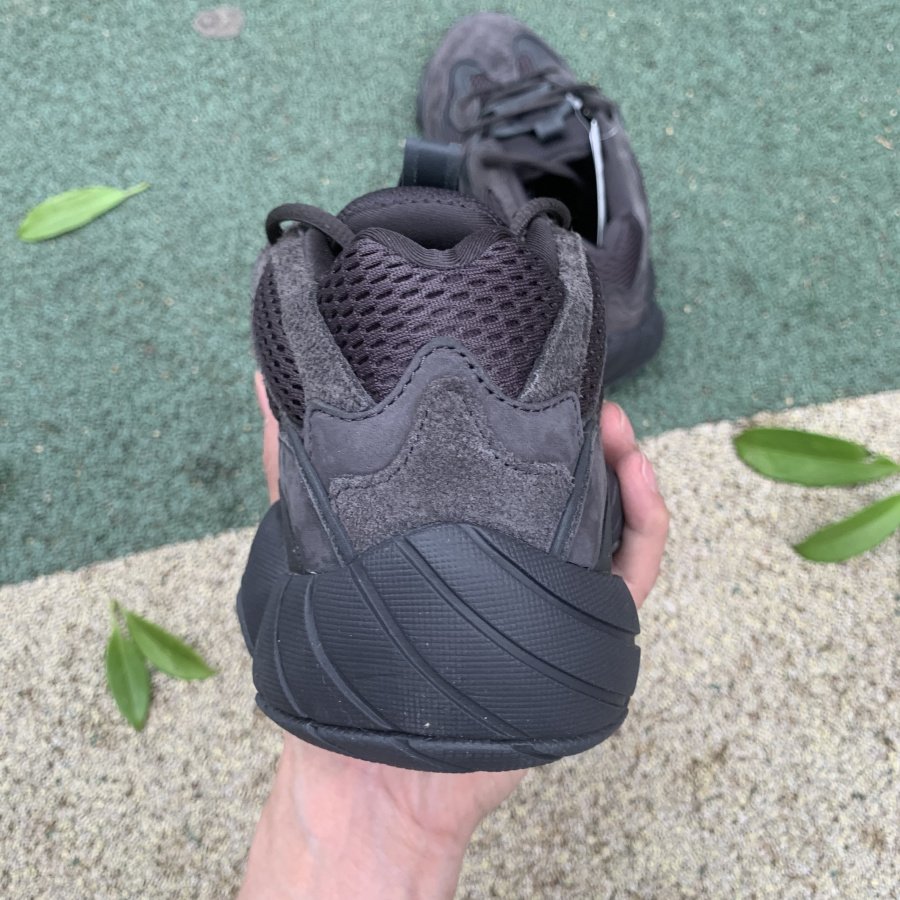 Yeezy 500 ‘Utility Black’