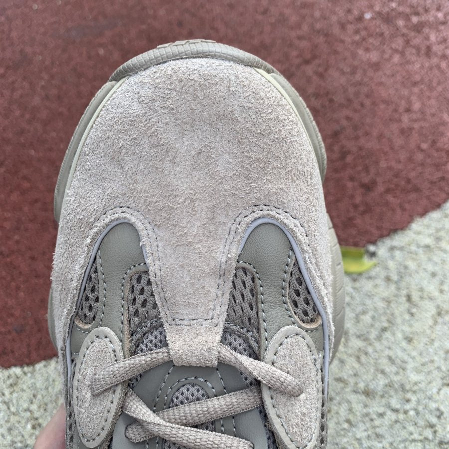 Yeezy 500 ‘Taupe Light’
