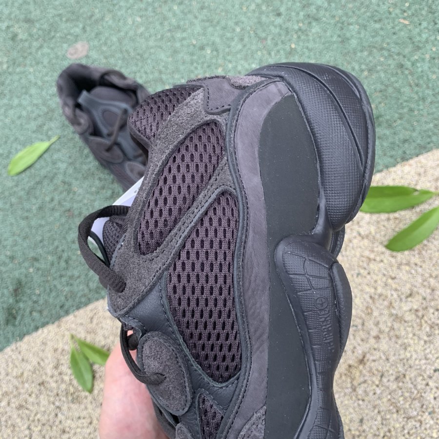 Yeezy 500 ‘Utility Black’