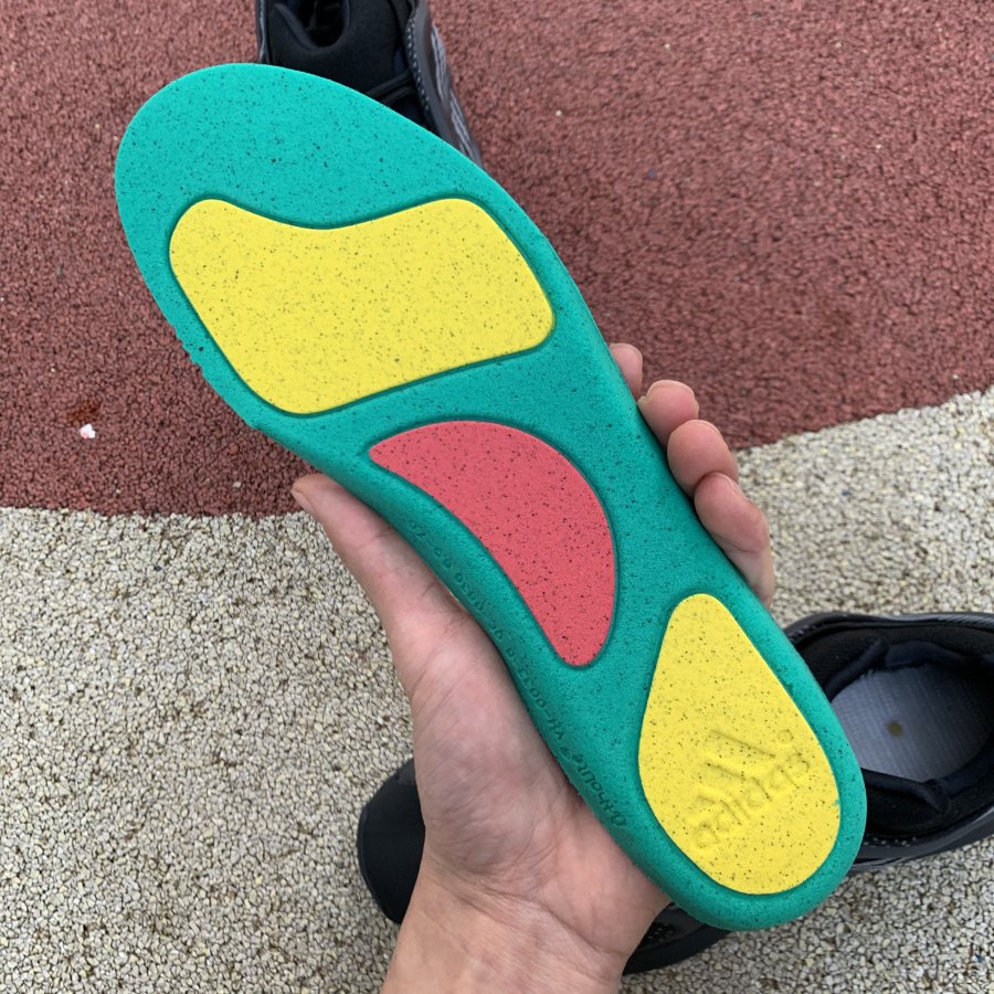 Yeezy 700 V3 ‘Alvah’