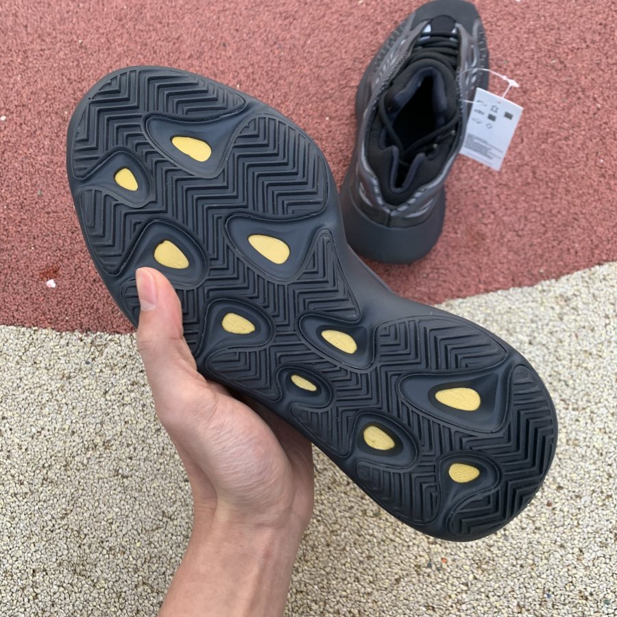 Yeezy 700 V3 ‘Alvah’