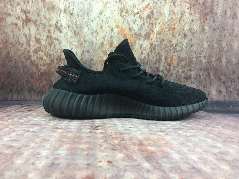 Yeezy Boost 350 V2 ‘Bred’