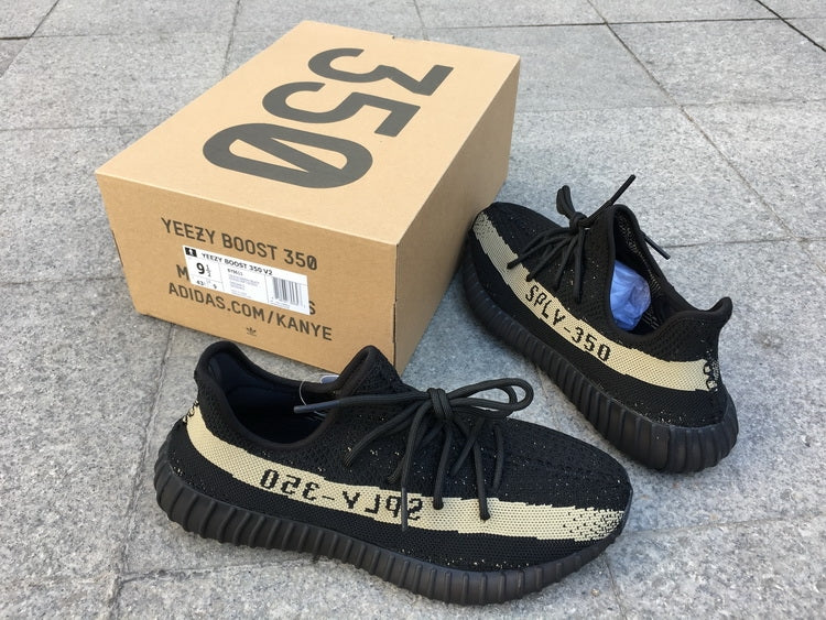Yeezy Boost 350 V2 ‘Oreo’