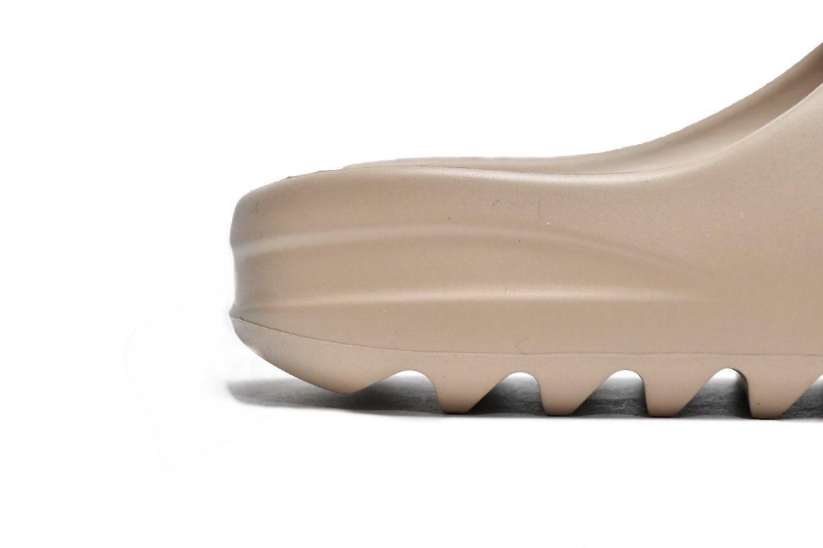 adidas Yeezy Slide Pure