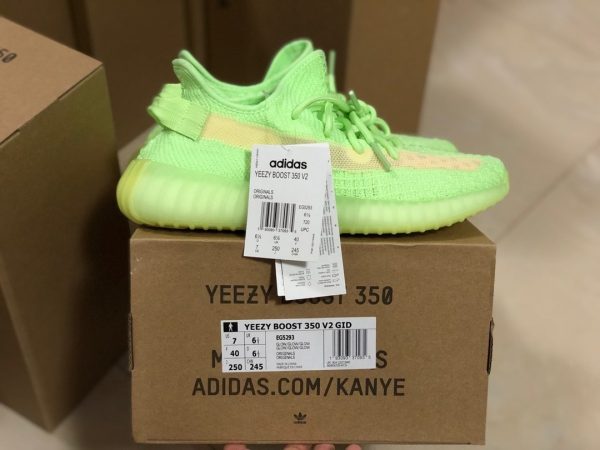 Yeezy Boost 350 V2 GID ‘Glow’