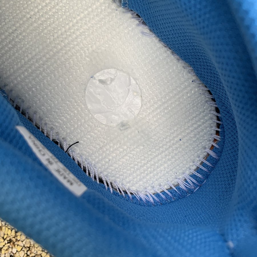 Yeezy Boost 700 ‘Bright Blue’