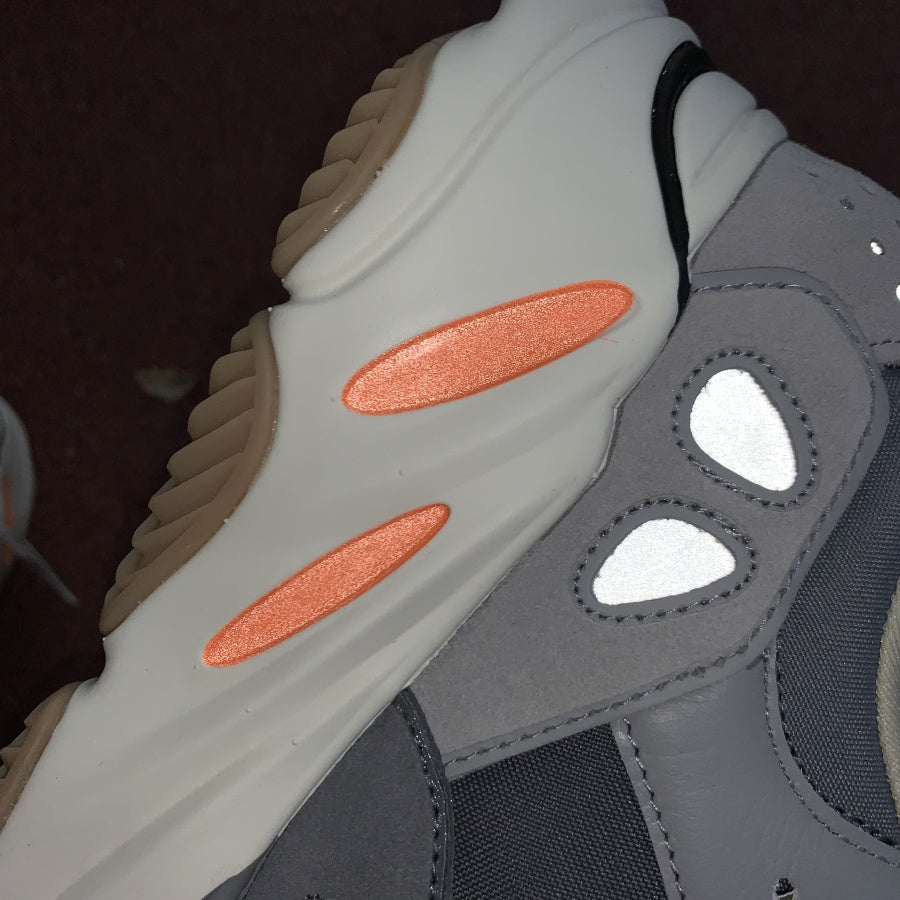 Yeezy Boost 700 ‘Magnet’