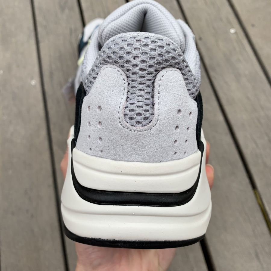 Yeezy Boost 700 ‘Wave Runner’