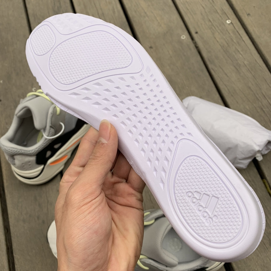 Yeezy Boost 700 ‘Wave Runner’