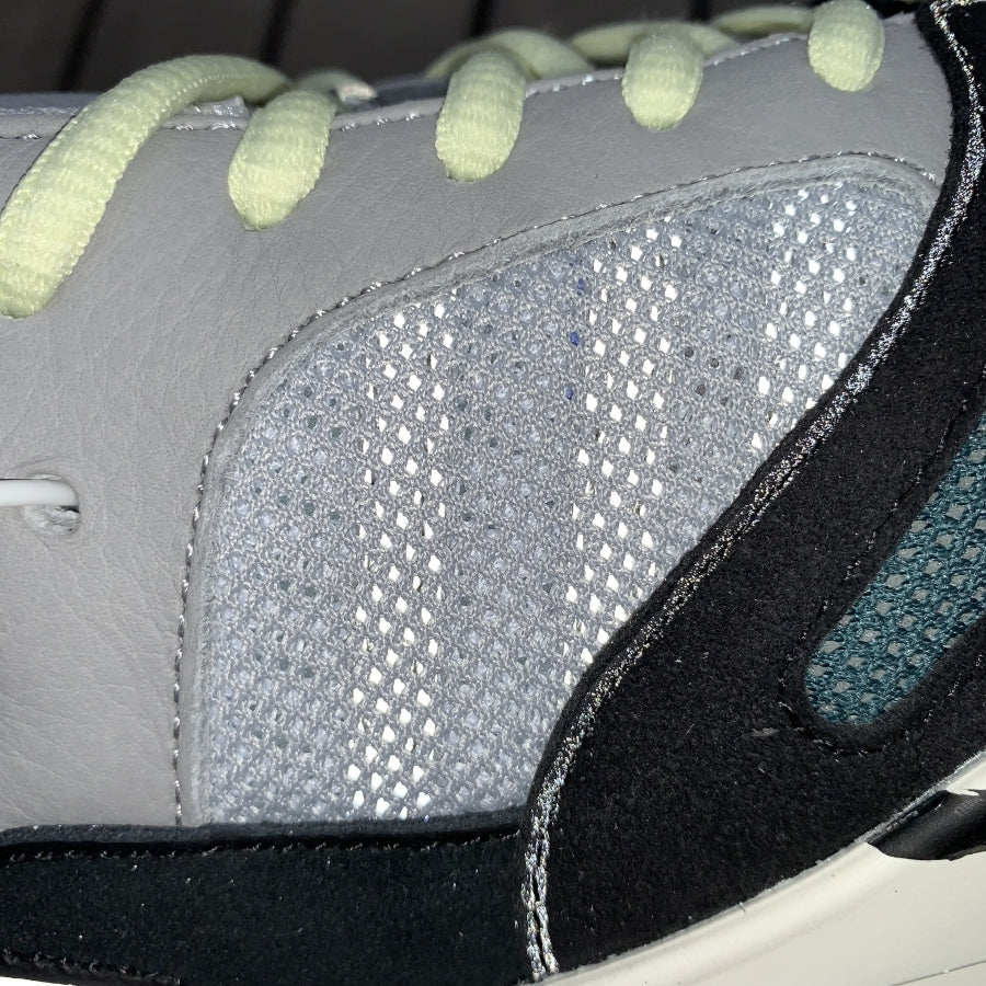 Yeezy Boost 700 ‘Wave Runner’
