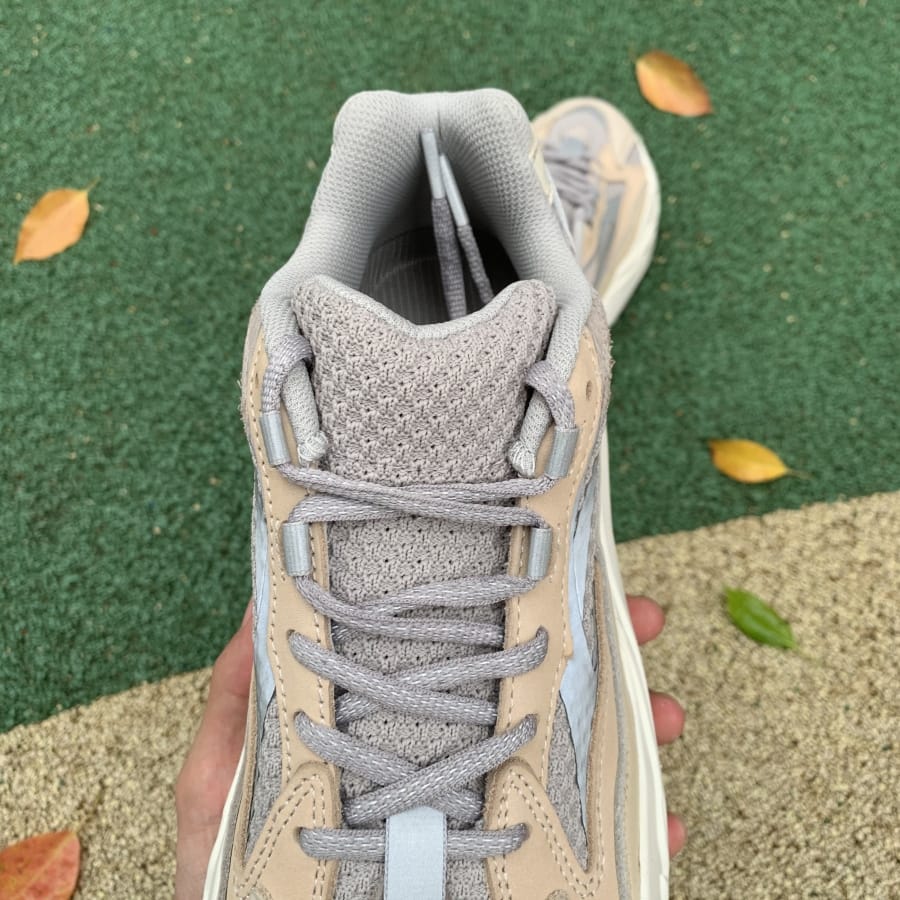 Yeezy Boost 700 V2 ‘Cream’