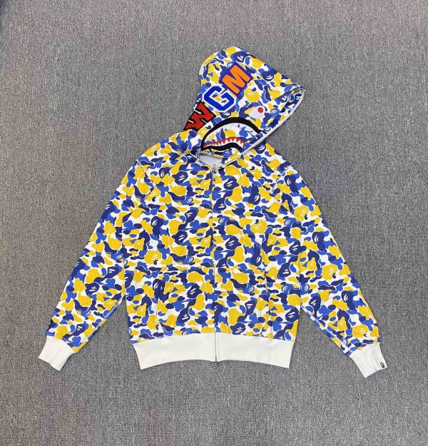 Bape – Hoodie – Yellow / Blue