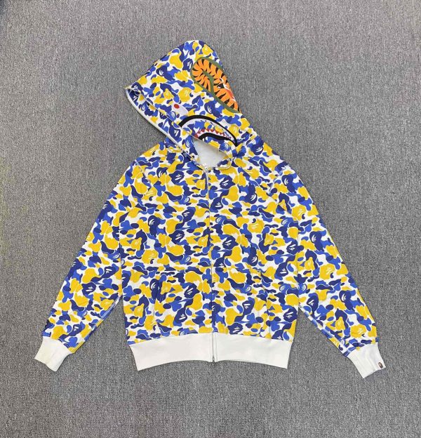 Bape – Hoodie – Yellow / Blue