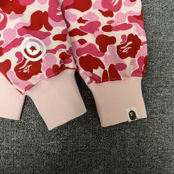 Bape – Hoodie – Camo Red
