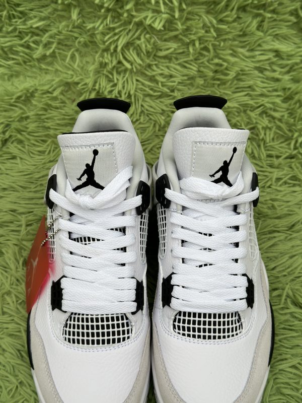 Jordan 4 Retro Military Black