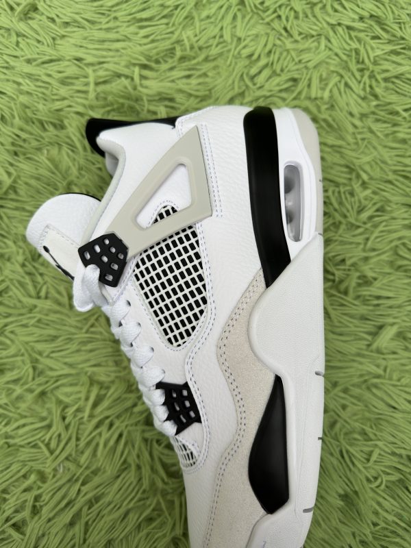 Jordan 4 Retro Military Black