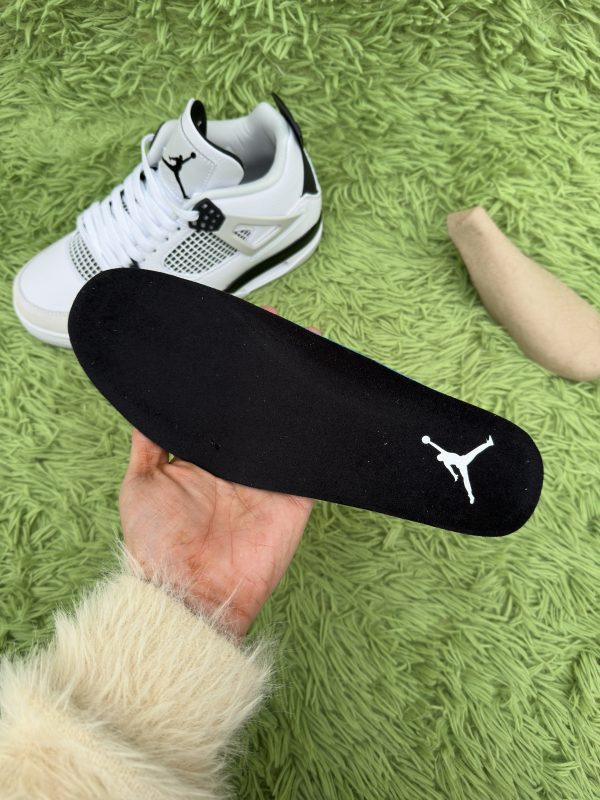 Jordan 4 Retro Military Black