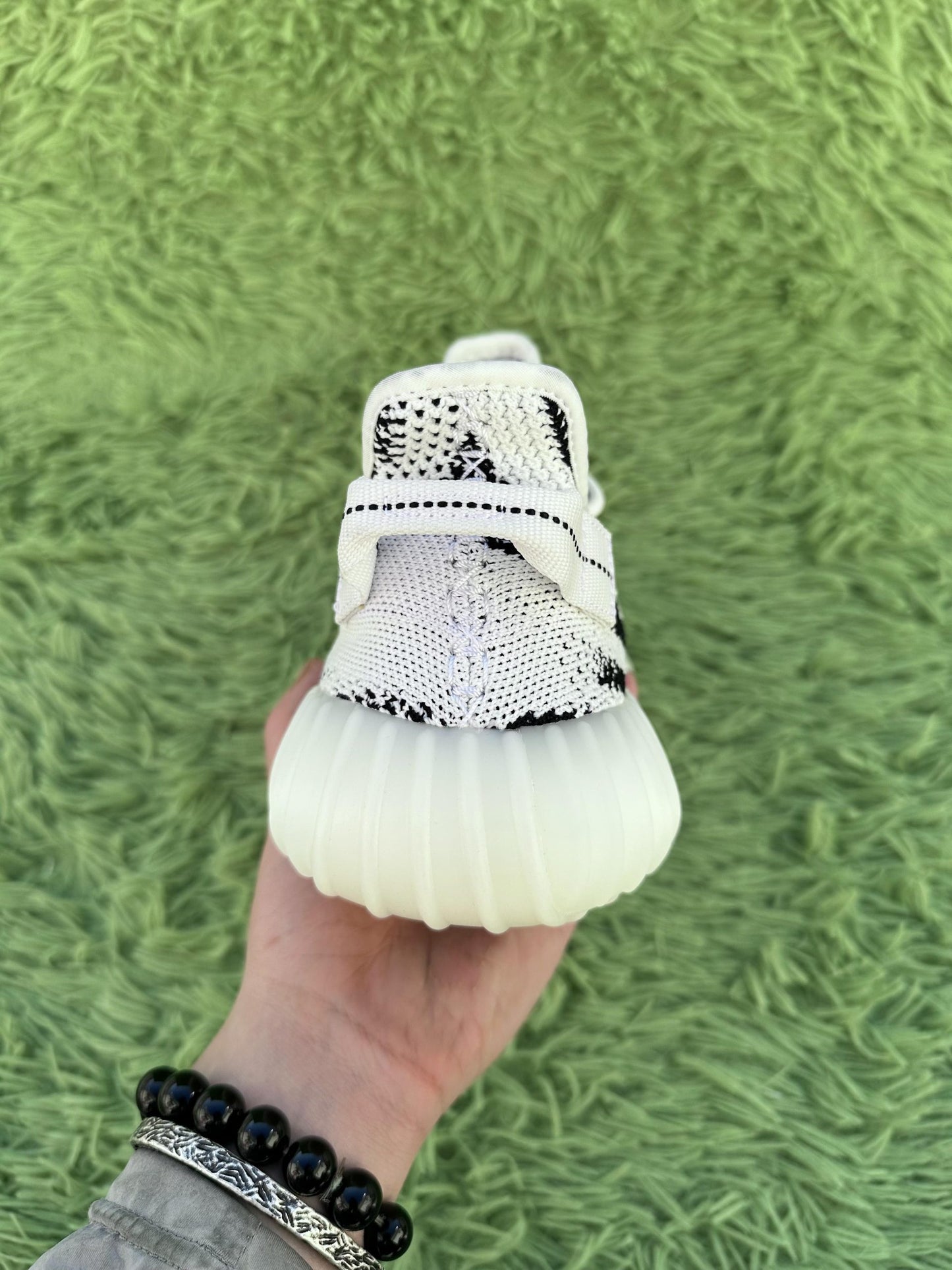 Yeezy Boost 350 V2 ‘Zebra’