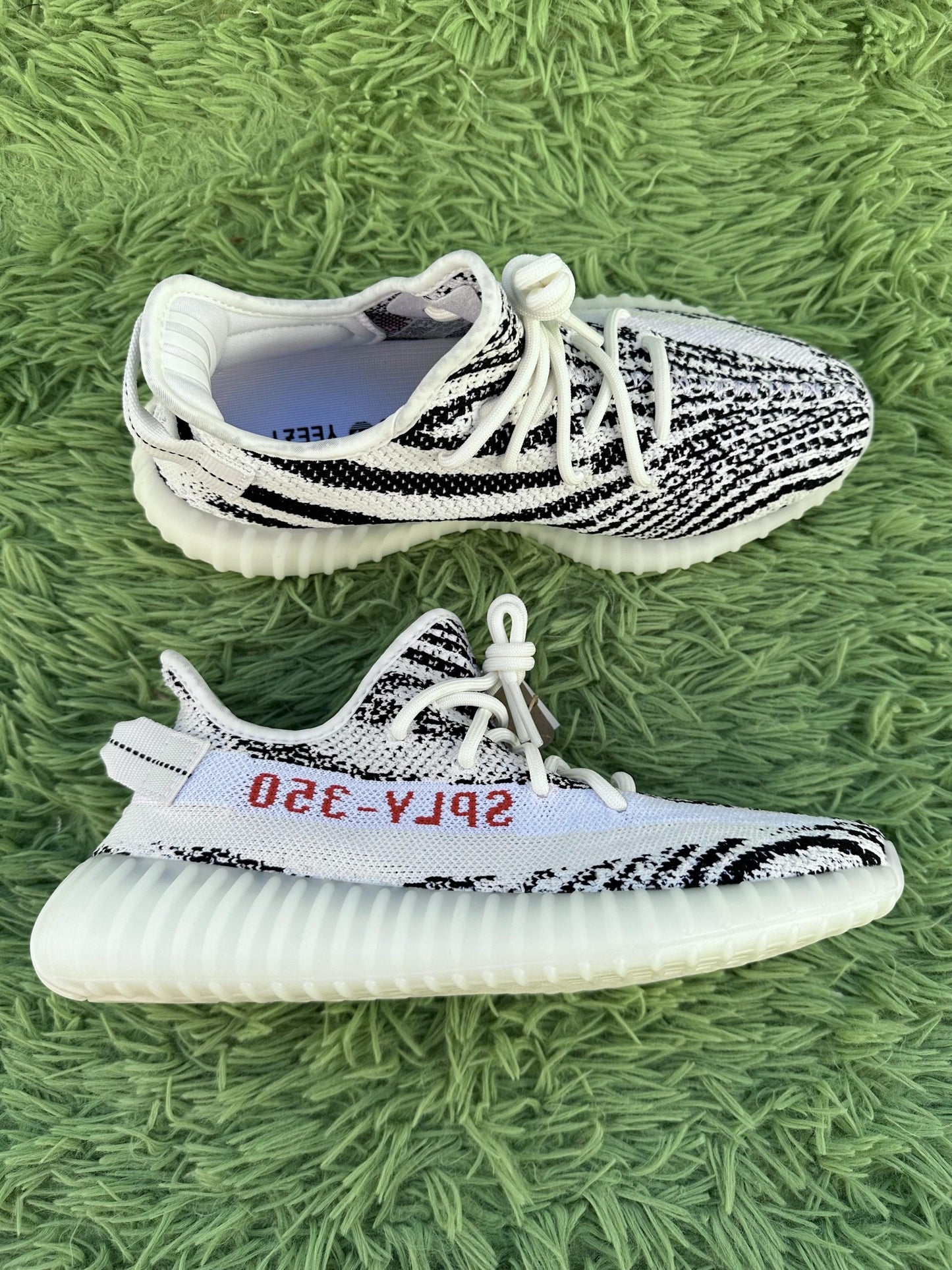 Yeezy Boost 350 V2 ‘Zebra’