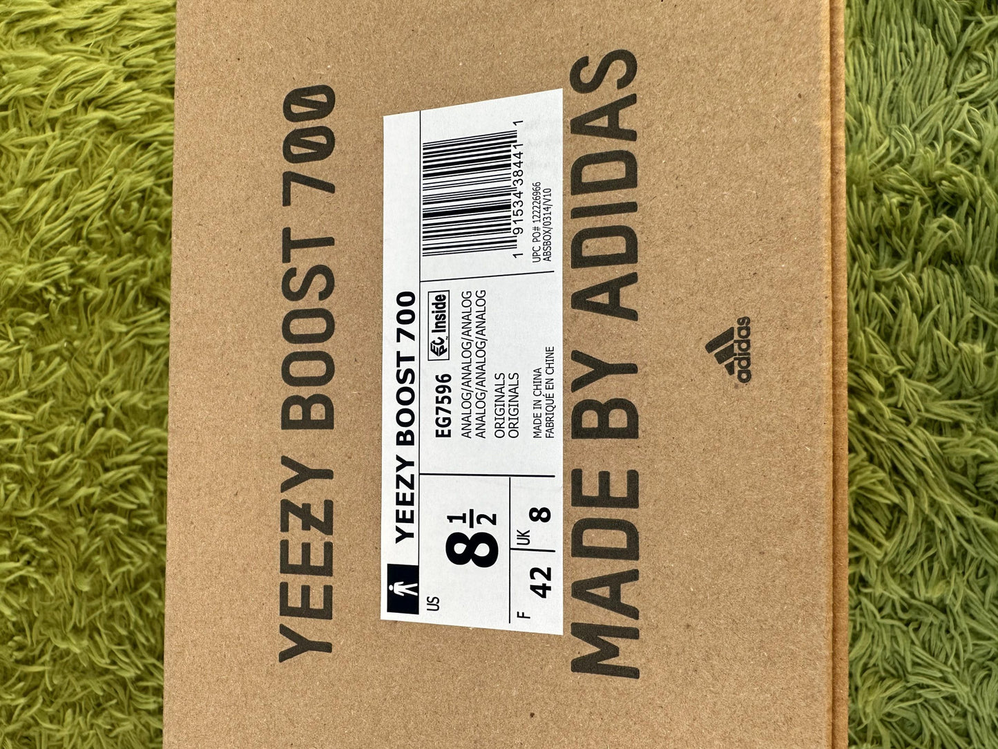 Yeezy Boost 700 ‘Analog’