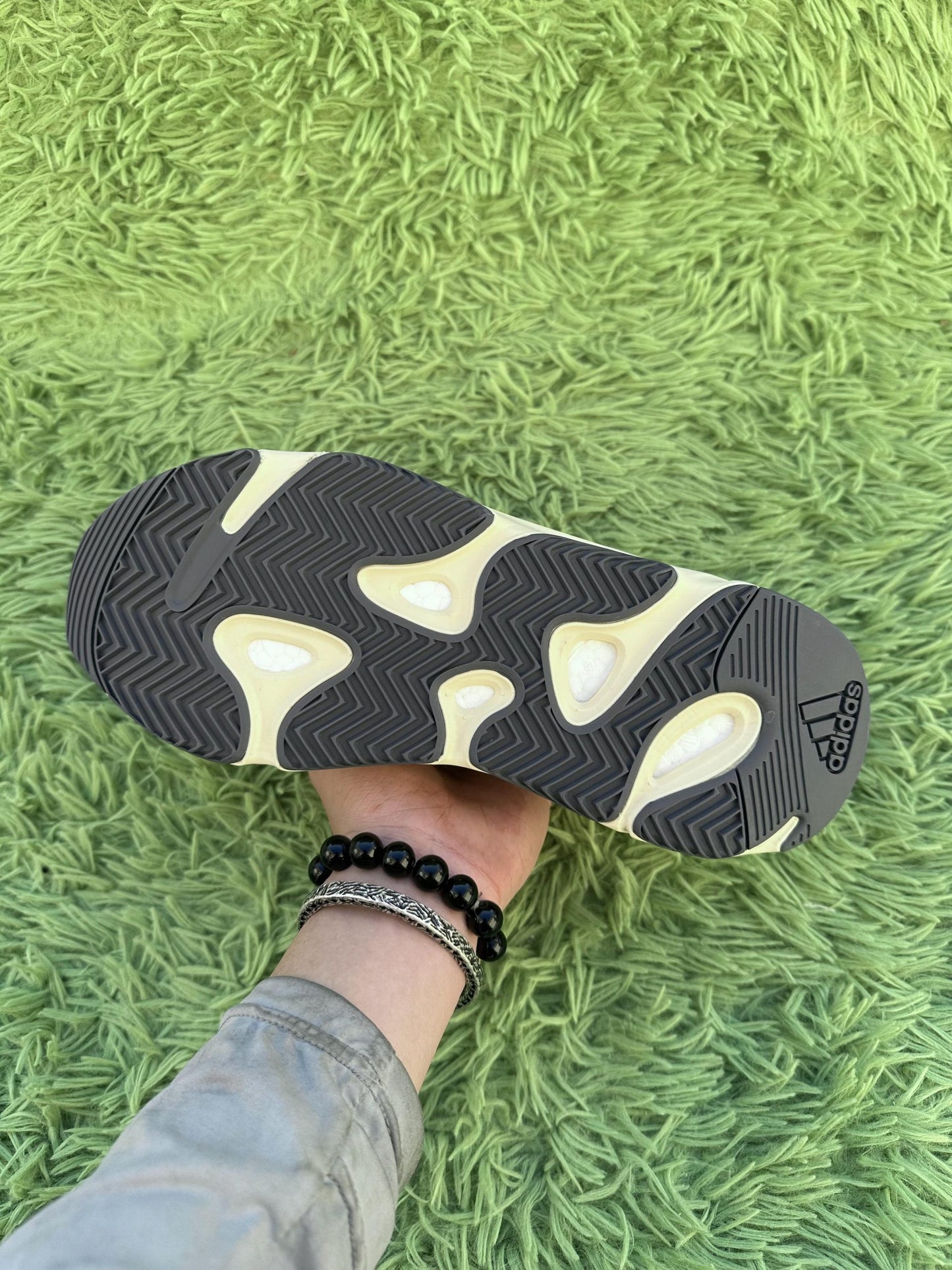 Yeezy Boost 700 ‘Analog’