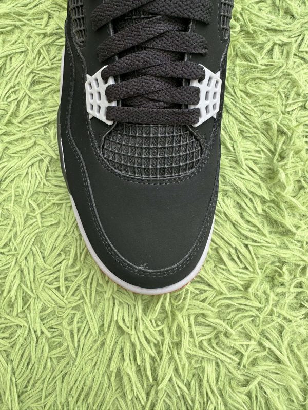 Air Jordan 4 Bred 2019