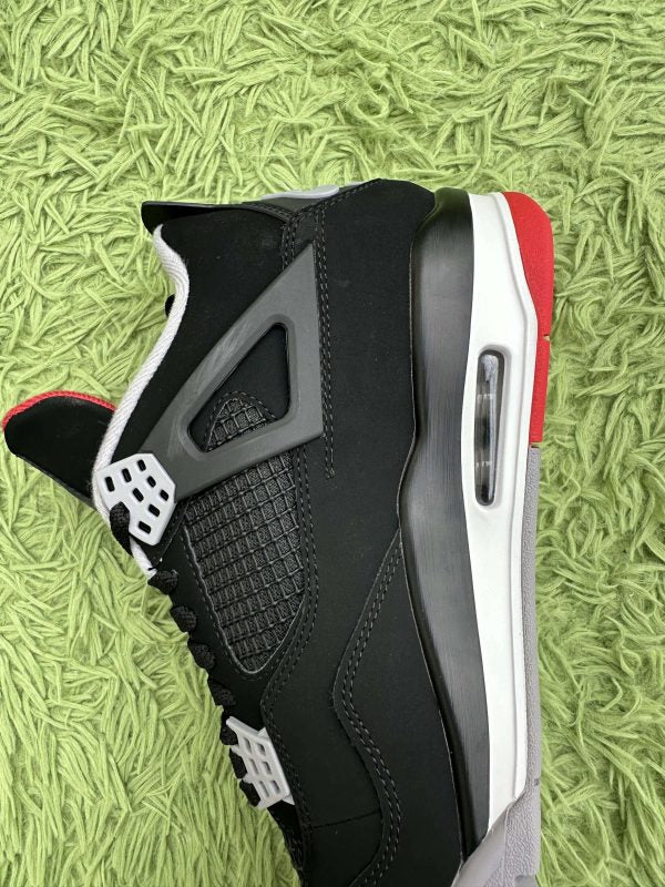 Air Jordan 4 Bred 2019