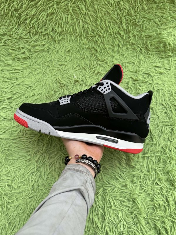 Air Jordan 4 Bred 2019