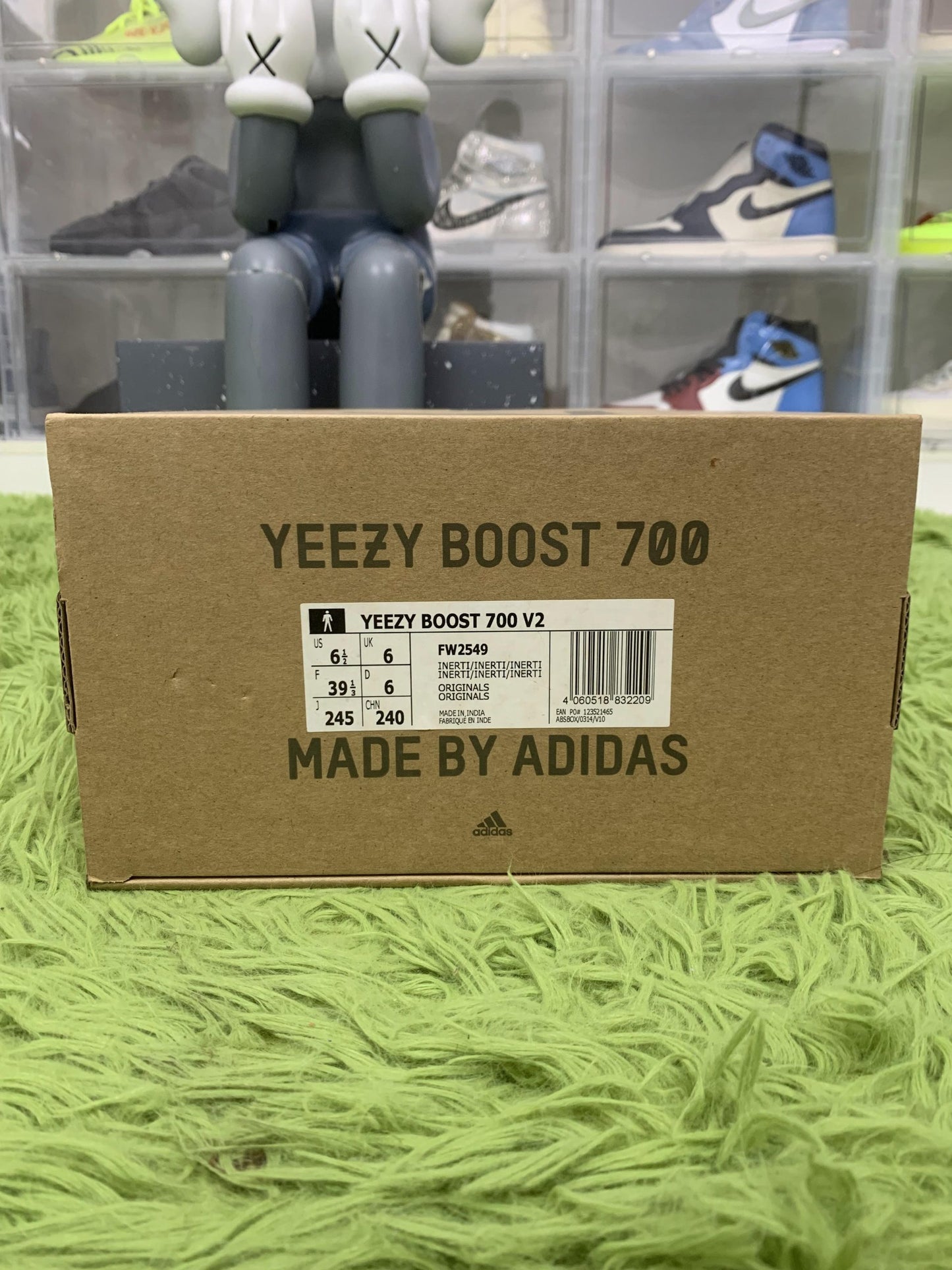 Yeezy Boost 700 V2 ‘Inertia’