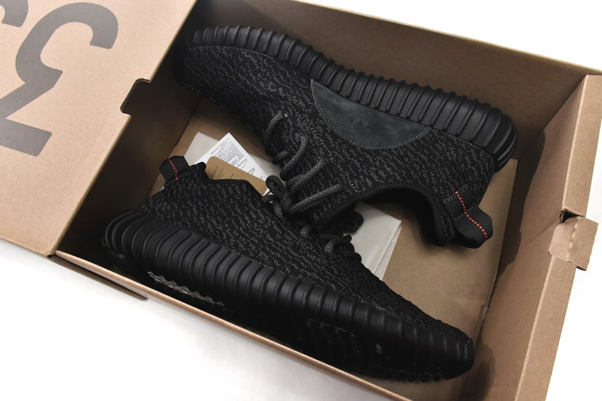adidas Yeezy Boost 350 Pirate Black
