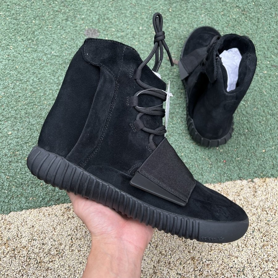 adidas Yeezy Boost 750 Triple Black