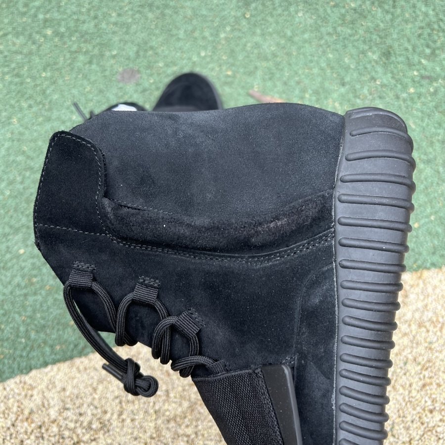 adidas Yeezy Boost 750 Triple Black