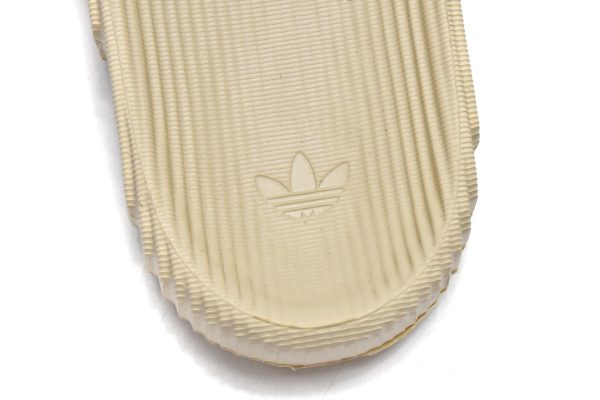 adidas originals Adilette 22 Slides Aluminium