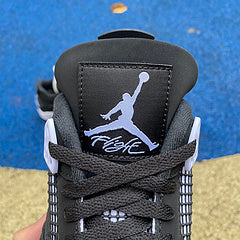 Air Jordan 4 “White Thunder” Releases Fall 2024