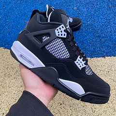 Air Jordan 4 “White Thunder” Releases Fall 2024