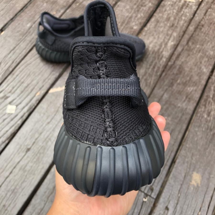 Adidas Yeezy Boost 350 V2 Onyx