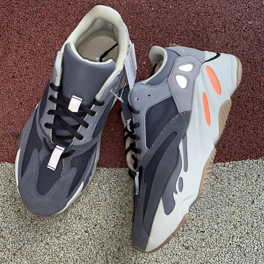 Yeezy Boost 700 ‘Magnet’