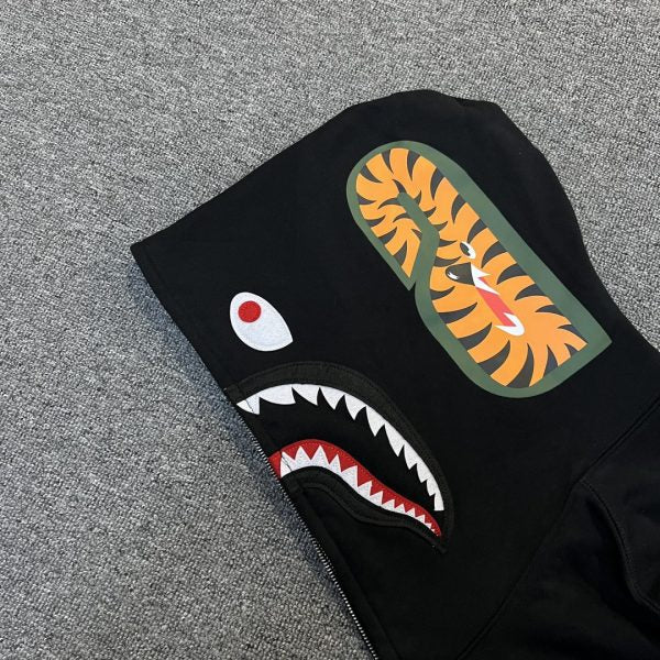 Bape – Hoodie – Shark Black