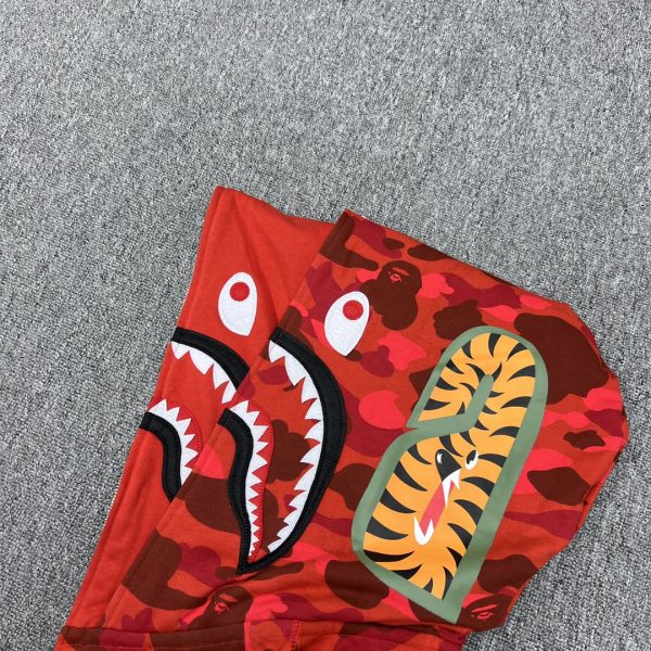 Bape – Hoodie – Shark Red