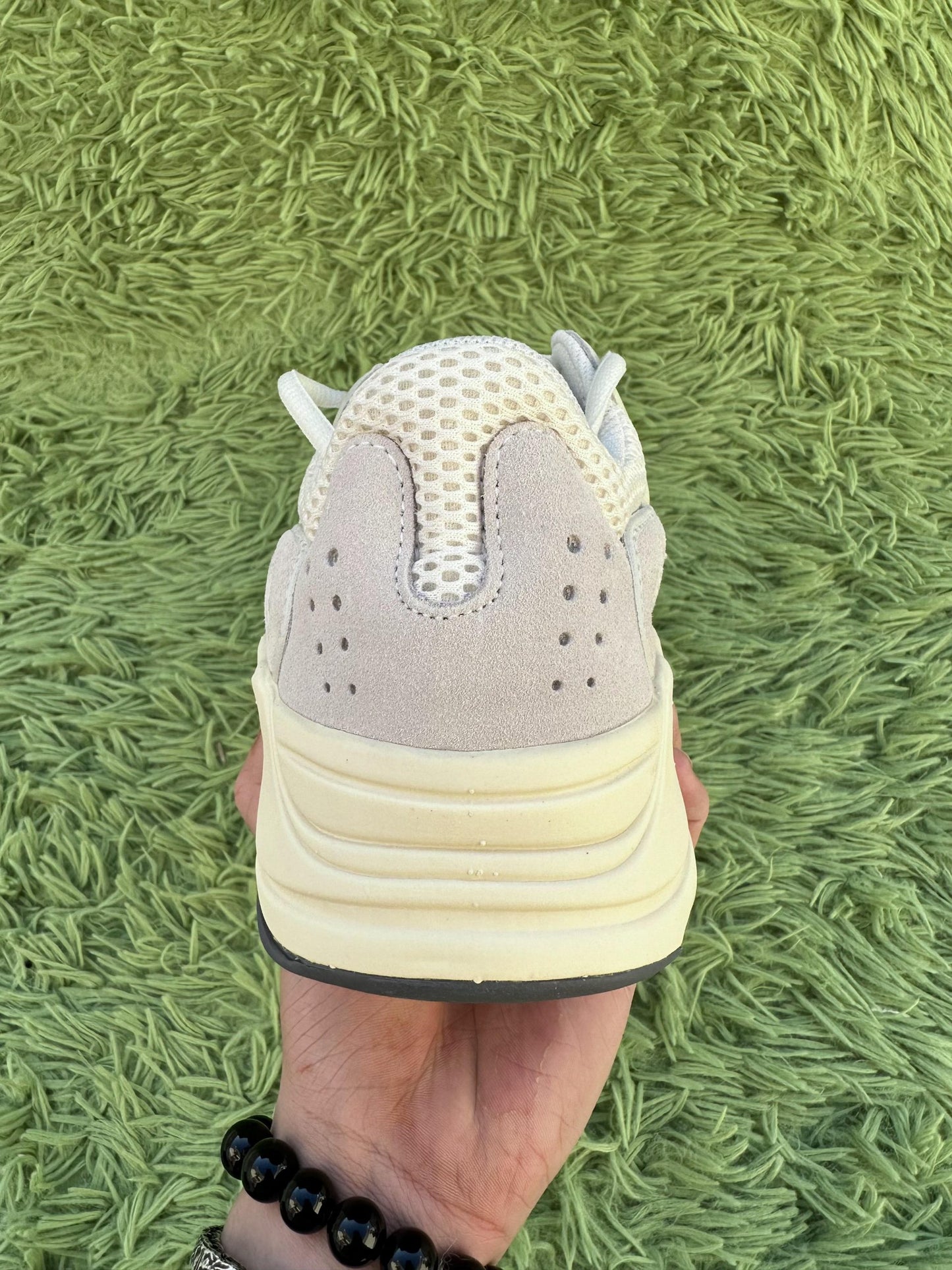 Yeezy Boost 700 ‘Analog’