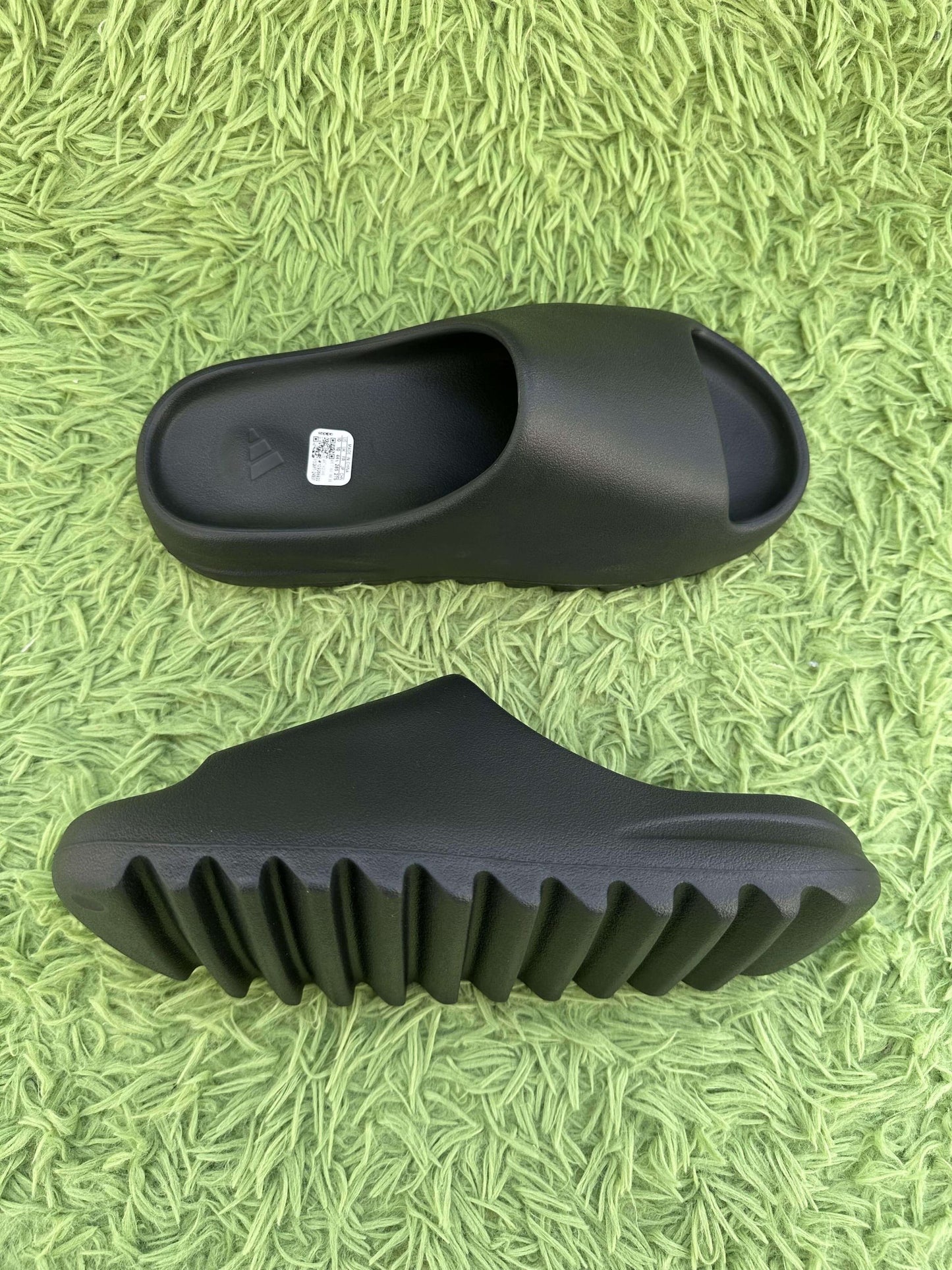 adidas Yeezy Slide Onyx
