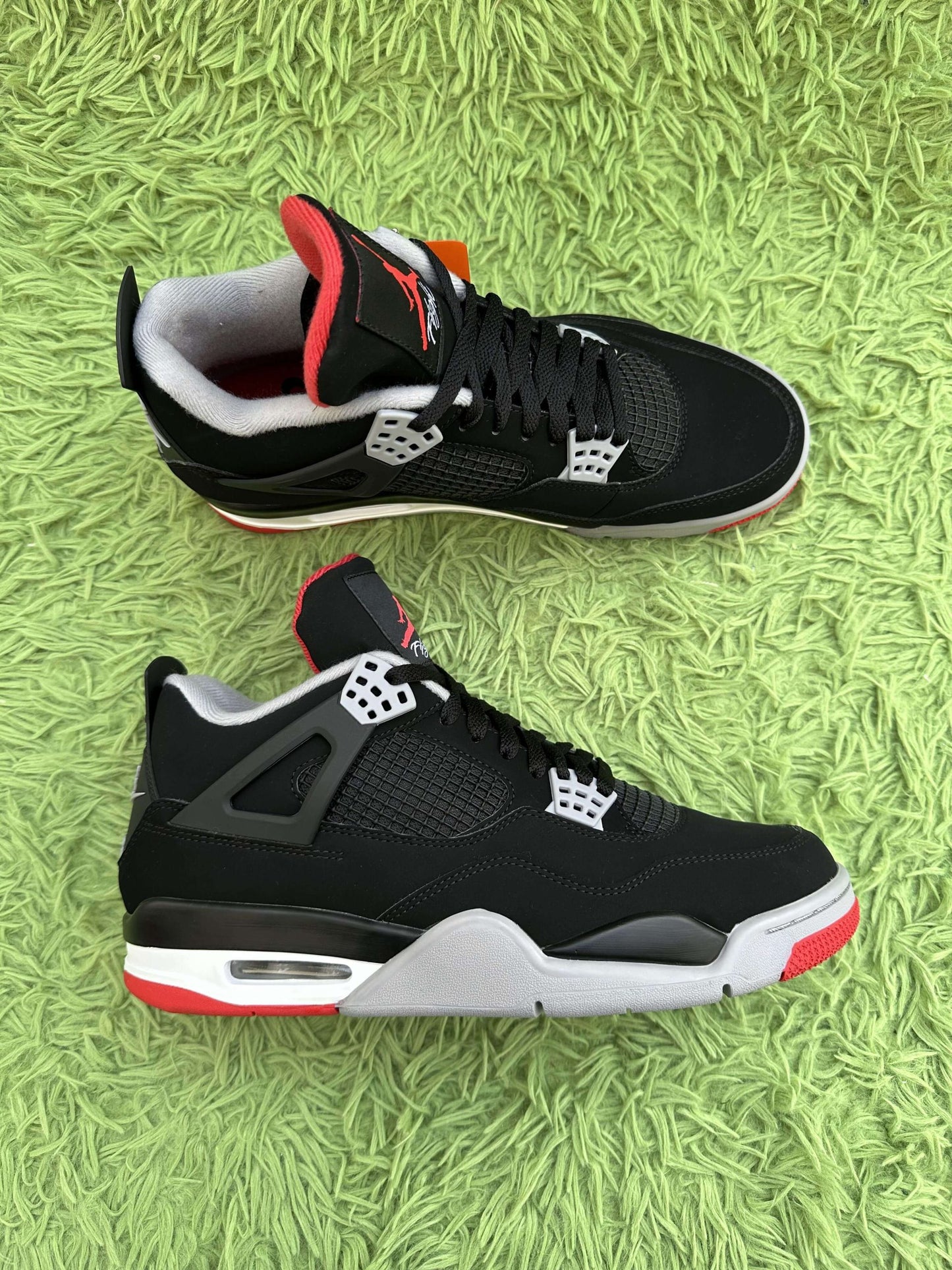 Air Jordan 4 Bred 2019