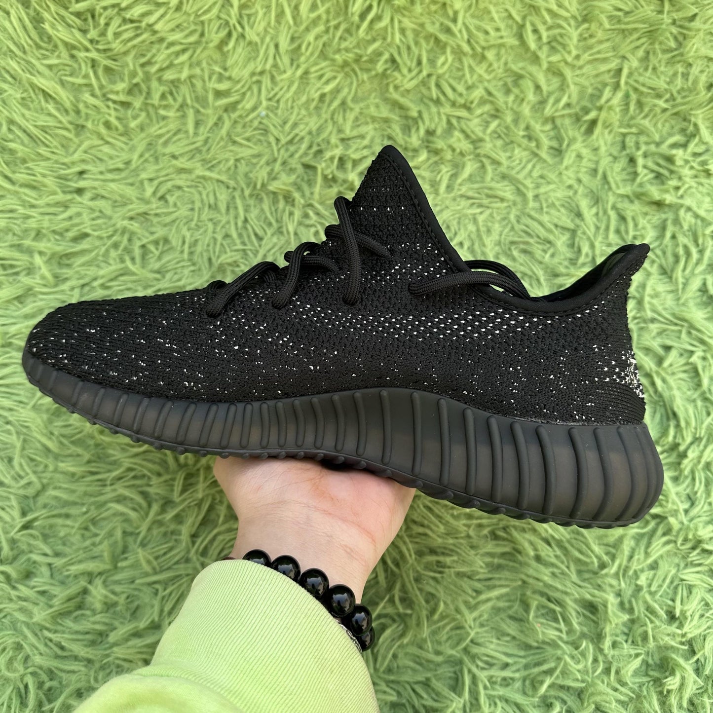 adidas Yeezy Boost 350 V2 Core Black White