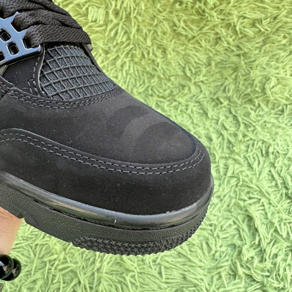 Air Jordan 4 Retro ‘Black Cat’