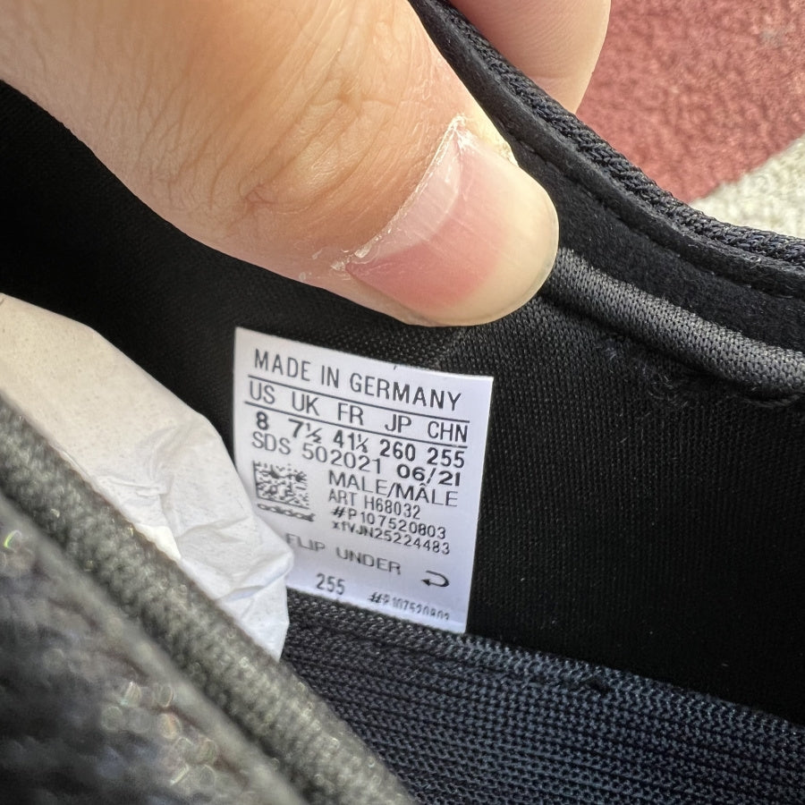 adidas Yeezy Boost 400