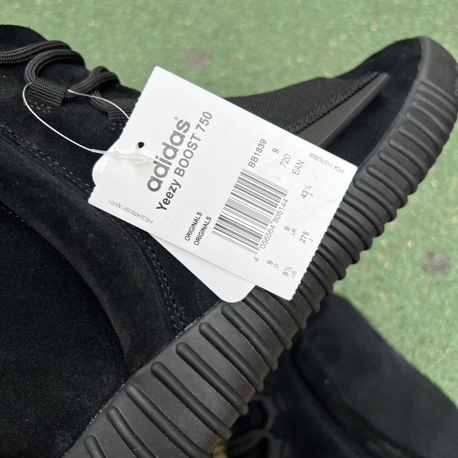 adidas Yeezy Boost 750 Triple Black