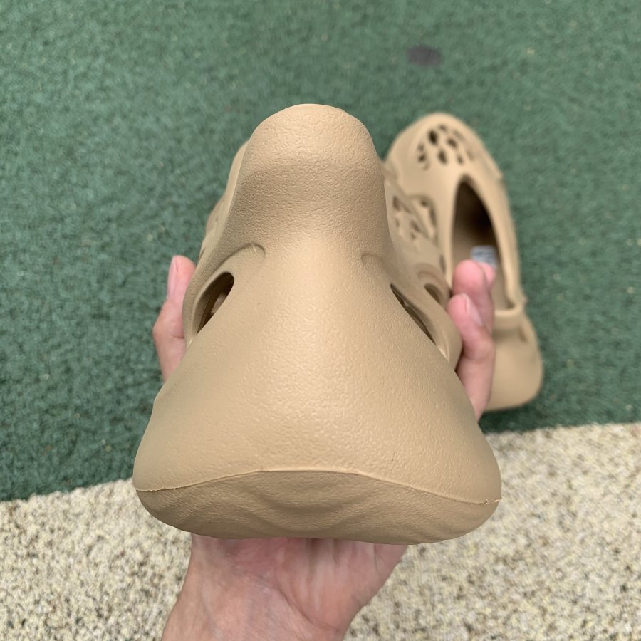 Yeezy Foam Runner ‘Sand’